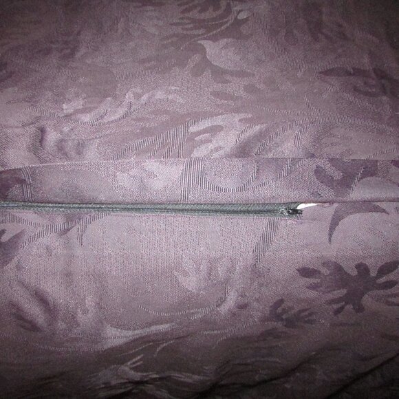 Eggplant Jacquard Roman Theme Reversible Duvet Cover - King - Picture 6 of 16